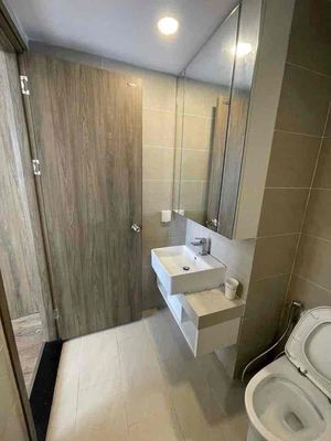Rent a Master Room in Sky89 apartment.