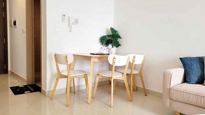 Rent a quick Sunrise CityView 7 o'clock apartment: