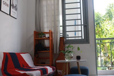 The owner rented the balcony, the private washing machine.