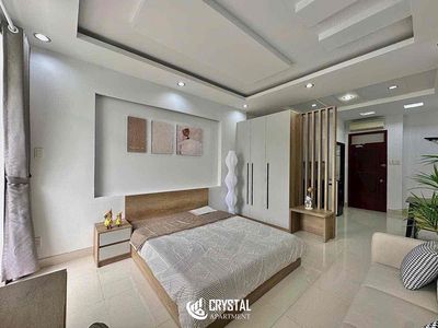 The balconies are 100 percent new interiors. Lạc Long Quân.