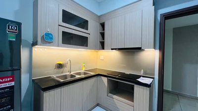 Rent 52 meters plus a toilet. Lovera full interior, cool view at 3.5 million.