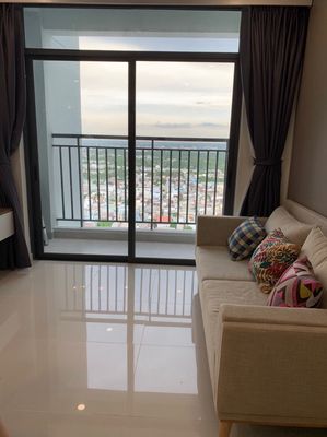 Need to rent a Central Premium-70m with interior. 13.5 million.