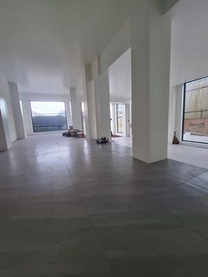 Rent for Kinh Dương Vương, 50 million.