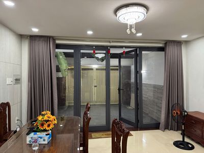 Five bedrooms, full interior of the river next to the Thủ Đức.