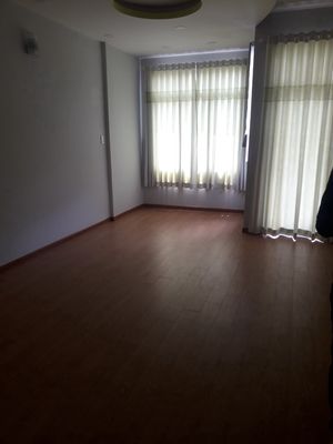 Rent a Tạ Quang Bửu,210 4, District 8. p.m. ( Closest to high-pitched.)