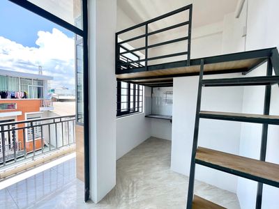 The new apartment has a cheap guard room right near Gò Xoài, near the Trade Center.