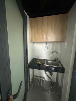 rents the full-in-the-clock apartment to 301 Vườn Lài, An Phú Đông.