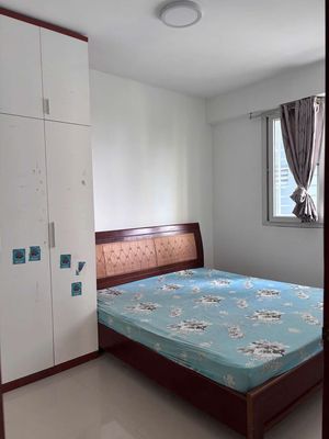 The second-party apartment is beautiful, 80 meters, two bedrooms, two toilets, low cost.