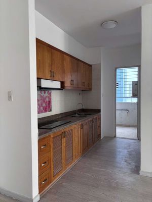 The second-party apartment is beautiful, 80 meters, two bedrooms, two toilets, low cost.
