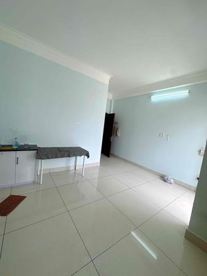 Rent the Nguyễn Trung Nguyệt p service room. ng Donggang District 2