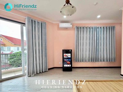 mini 35 M2 ccol full interior near the German university wins