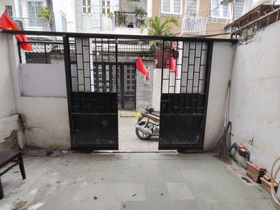 1 st. 1 st. 1st floor, alleyway, Tầm Vu - 2 bedrooms - 11 million