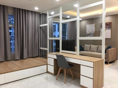 Rent Sunrise Riverside Bay 3 bedrooms, 2 high-priced Full toilets.