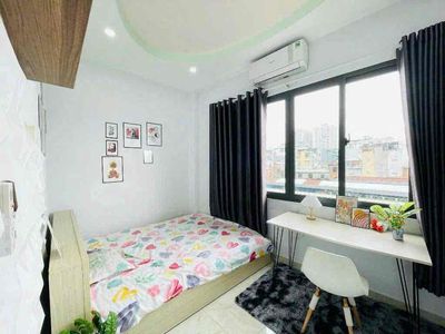 Rent a Bình Thạnh 52 p cost 1.4 million.
