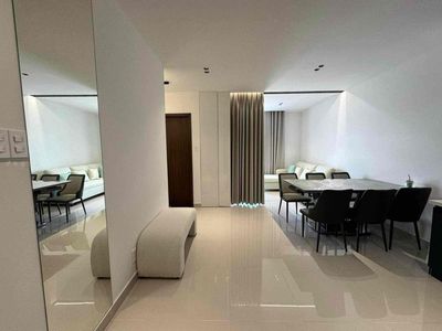 Rent usstern capital Front Lý Chiêu Hoàng District 6.