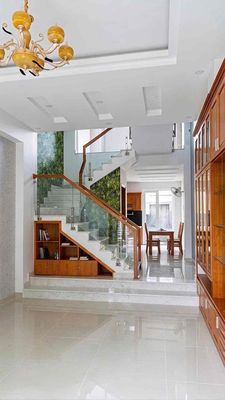Rent house 4 x17 meters. Build 3 Lê Thị Riêng Streets