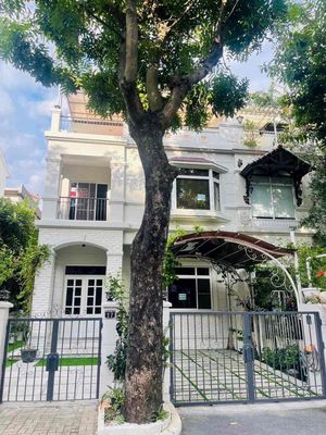 Rent the 7th, ntcb 3 beautiful bedrooms, 45 million a month.
