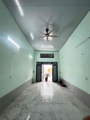 Level 4 has 4x18 meters of front Huỳnh Thị Hai, Tân Chánh Hiệp, District 12