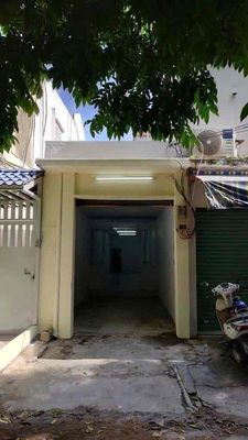 Class 3 level 4*24 m clear throughout Hoàng Hoa Thám, Bình Thạnh, 710 free