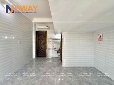 The balcony room is clear 5 minutes from the aeon Mall Tân Phú.