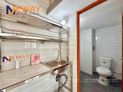 The balcony room is clear 5 minutes from the aeon Mall Tân Phú.