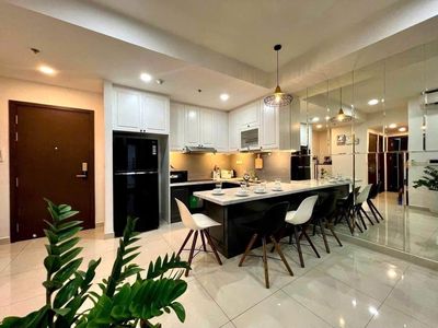 Rent a Saigon Asiana Nguyễn Văn Luông apartment, 2 bedrooms at 11 million a month.
