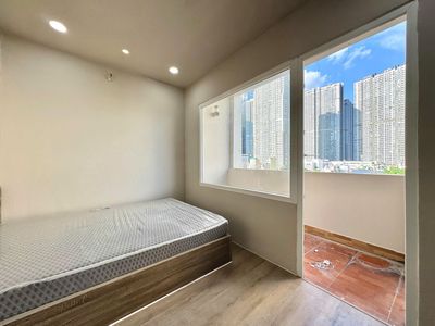 - Full interior plus View Landmark.