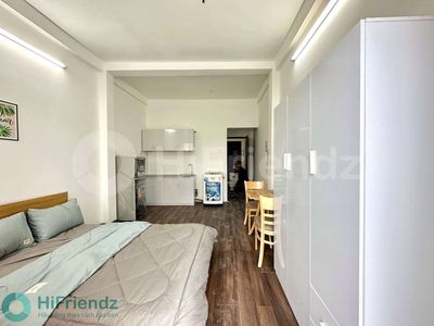 Rent the apartment with a window balcony, 28 meters wide, Lý Thái Tổ District 10