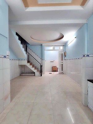 5th county. One Nguyễn Văn Cừ. Two bedrooms. Two toilets.