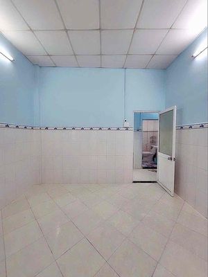 5th county. One Nguyễn Văn Cừ. Two bedrooms. Two toilets.