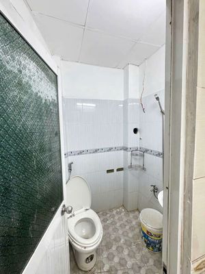 8 million bedrooms for rent.