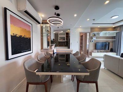 New City 3 bedroom-to-1-7, 85 meters, 186, complete. It costs 22 million a month.