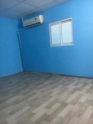 (6 million) Rent a 40-foot, two bedrooms, right at the Akator Market