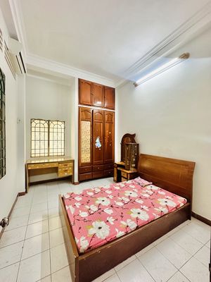 Rent the original house. Hext Lê Đức Thọ. 5 x 20 meters.