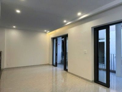 Rent the original Lam Sơn - 8 meters across, car vault. Only 3x