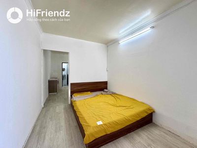 Open 15 p Studio, a master bedroom near the University of Ant.
