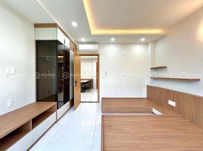 It was the owner who rented the apartment. A full bedroom at tsn airport.
