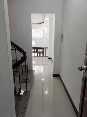 For the alley building, address 355 Sư Vạn Hạnh District 10 areas 5 x20 meters