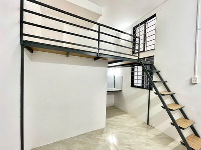 Opening a new guard's office off Gò Xoài near the trade station.