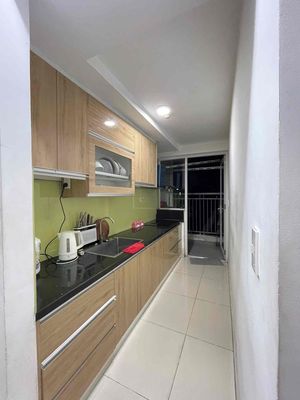 Rent many apartments, two bedrooms, full house of King's Landing, 12th floor.
