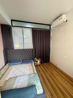 Rent a Botanica Premier apartment. One bedroom. 55m2 bathroom near the park.