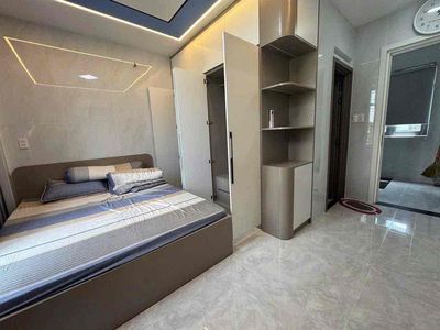New building. Three bedrooms. Four toilets. Full interior. The real picture and video are 100 percent.