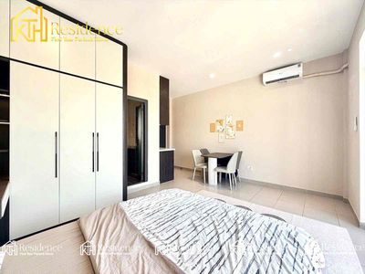 New 12th Division! separate balcony + full interior