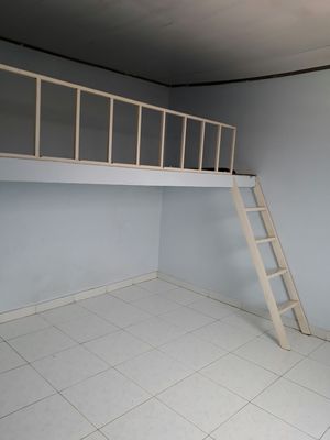 30 meters wide room: 2.5 million -7 Thân Nhân Trung,730 13, Q.Zq1