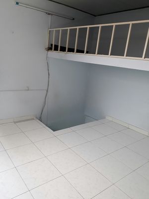 30 meters wide room: 2.5 million -7 Thân Nhân Trung,730 13, Q.Zq1