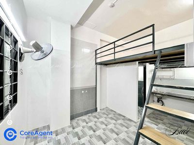 The new cheap motel is built near Sen District 11, 6th District, Open University.