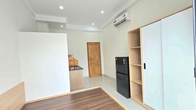 The new balcony studio - full interior - right by Hoàng Sa