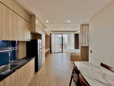 [Biggles] Where the ideal whole interior tone wood is super pretty