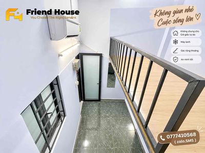 Cheap motels, fresh market, air conditioning, air conditioning.