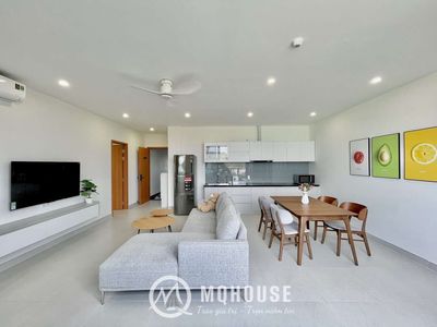 Penhouse 70 M2 right Hoàng Hoa Thám_1 bedroom + one living room with a garden.